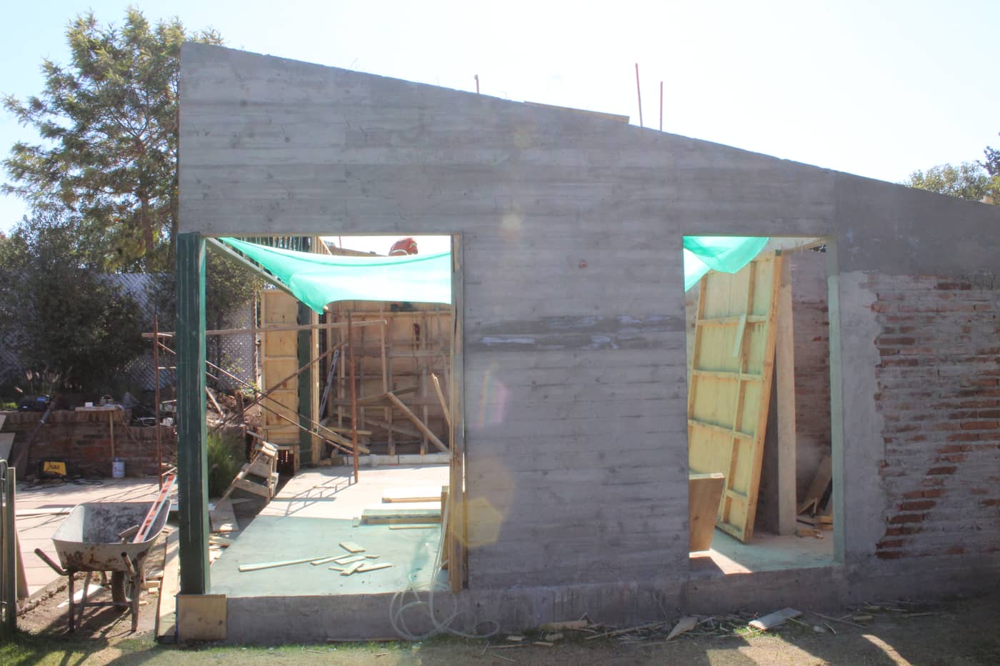 Ampliación de vivienda en estructura de hormigón y albañilería